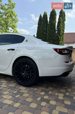 Седан Maserati Quattroporte 2013 в 