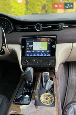 Седан Maserati Quattroporte 2013 в 
