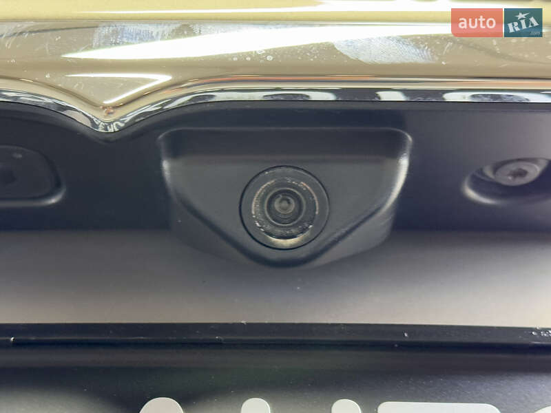 Седан Maserati Quattroporte 2013 в Киеве