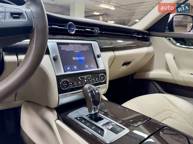 Седан Maserati Quattroporte 2013 в Киеве