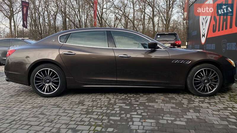 Седан Maserati Quattroporte 2013 в Виннице