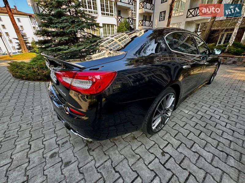 Седан Maserati Quattroporte 2013 в Броварах