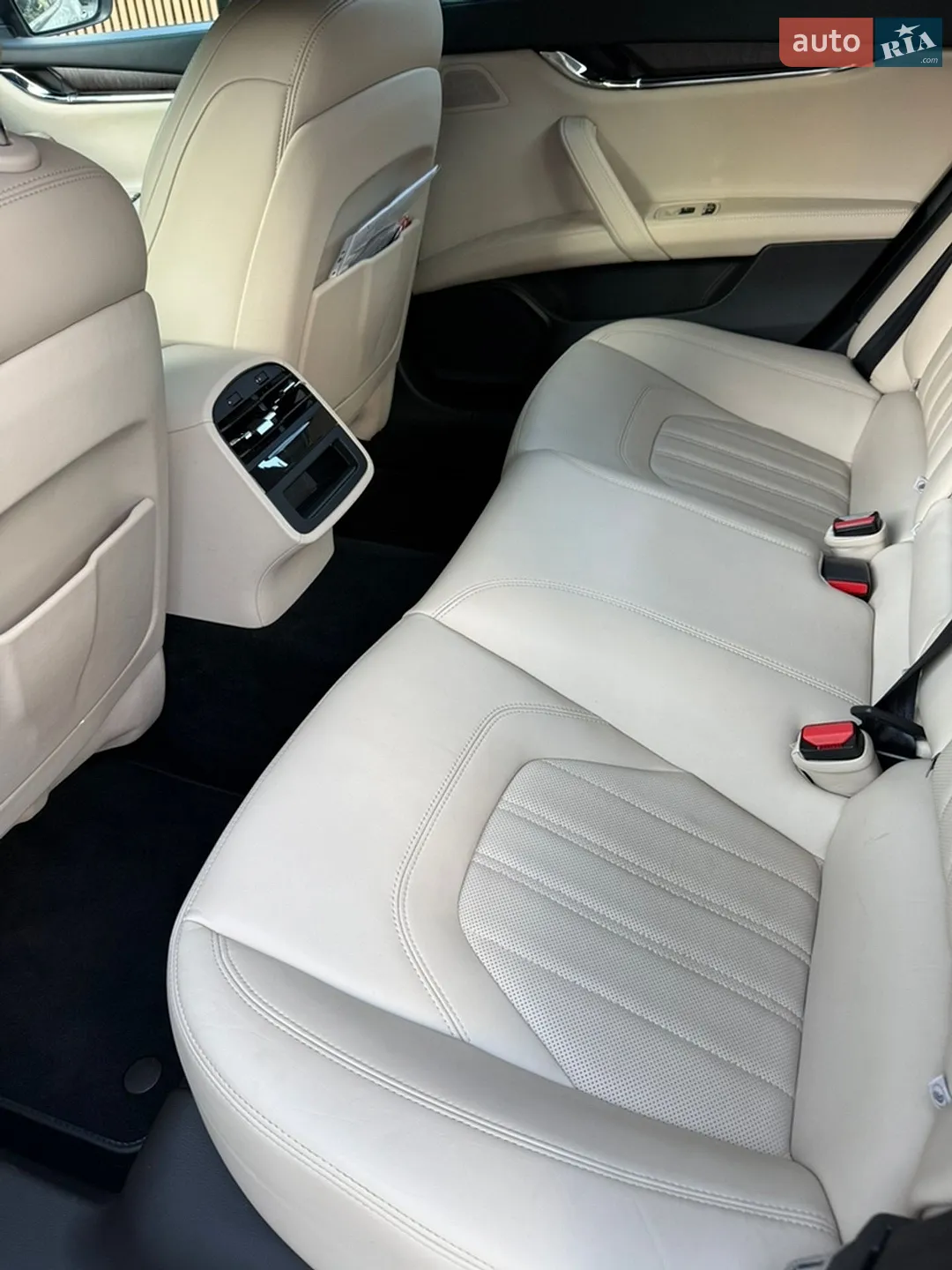Maserati Quattroporte 2013 VIN ZAMRR56B001084897 фото оголошення 7 з 13