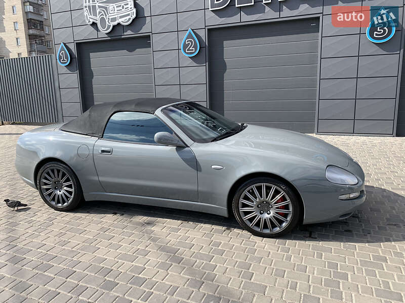Кабриолет Maserati Spyder 2005 в Днепре
