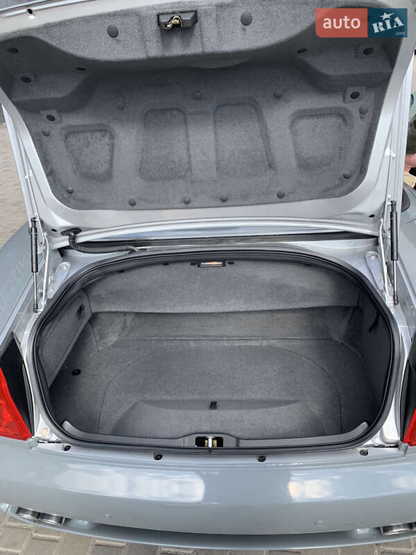 Кабриолет Maserati Spyder 2005 в Днепре
