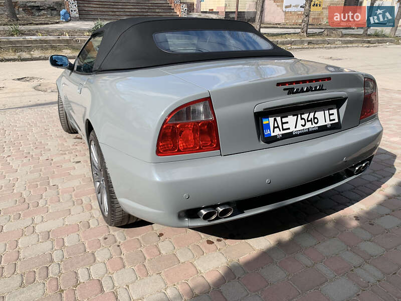Кабриолет Maserati Spyder 2005 в Днепре