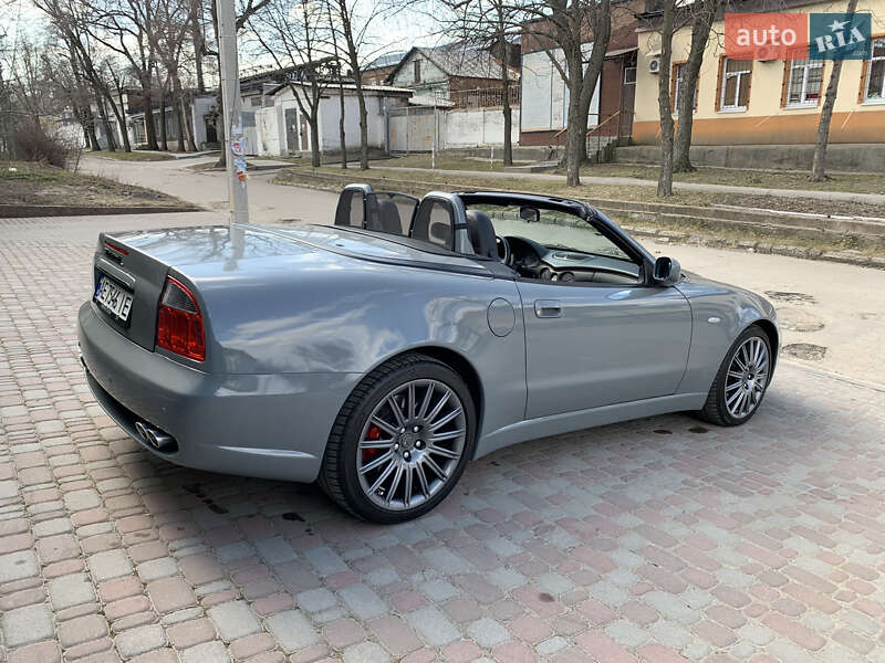 Кабриолет Maserati Spyder 2005 в Днепре