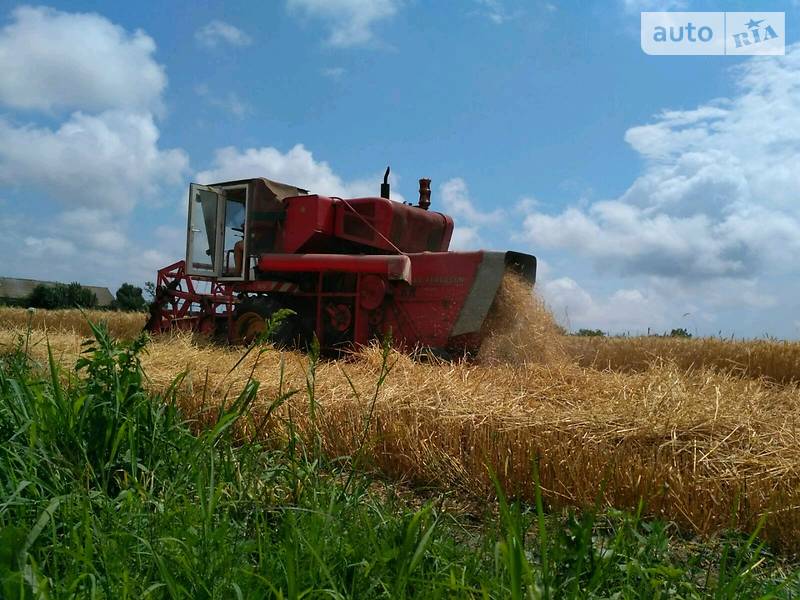 Massey Ferguson 86