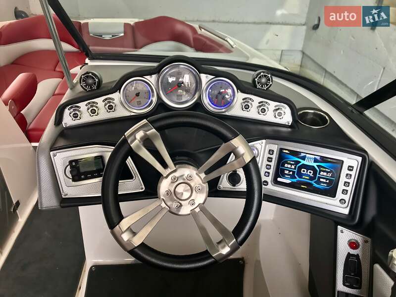 Катер MasterCraft X55 2015 в Києві