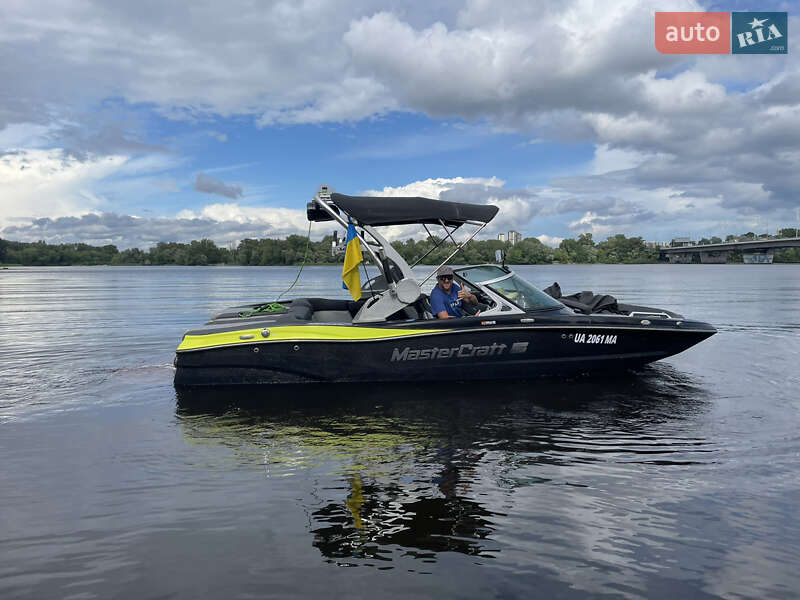 Катер MasterCraft XT20 2017 в Києві