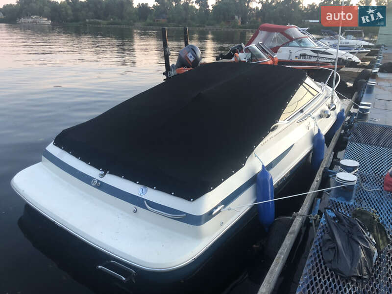 Моторна яхта Maxum 2000S 1995 в Києві