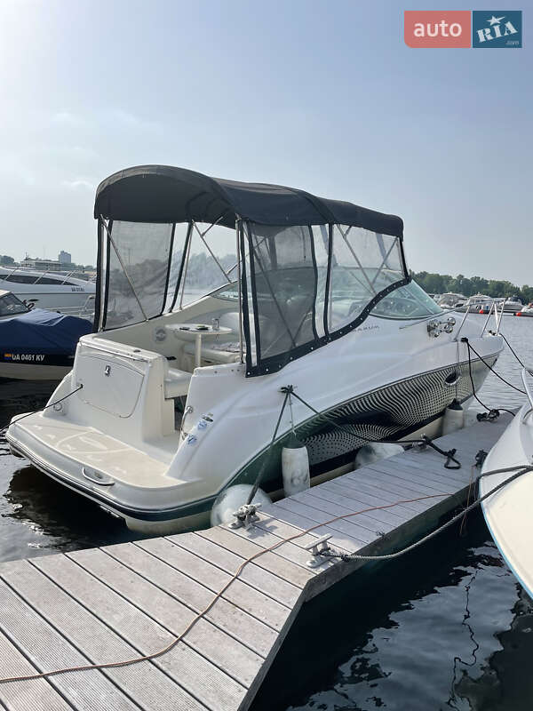Катер Maxum 2500SCR 2005 в Києві