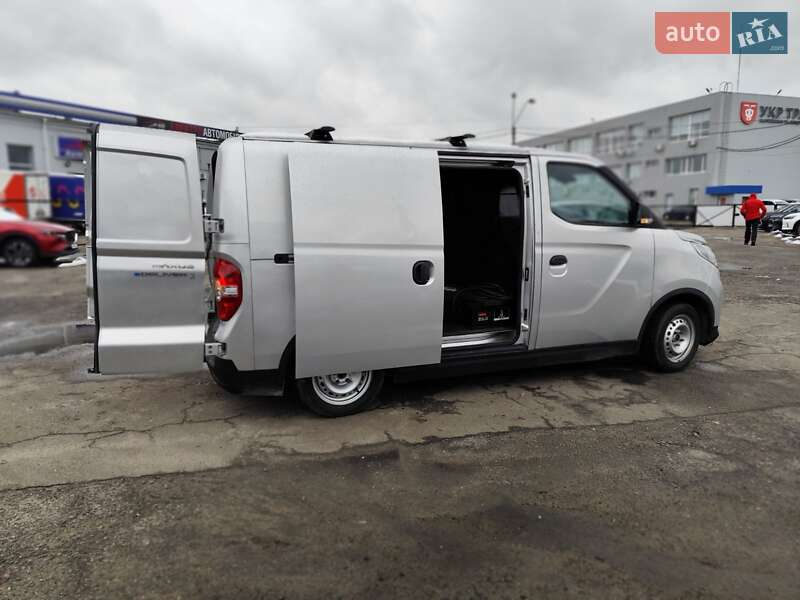 Грузовой фургон Maxus e-Deliver 3 2020 в Киеве
