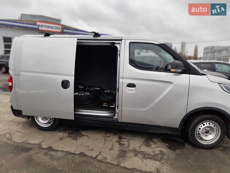Грузовой фургон Maxus e-Deliver 3 2020 в Киеве