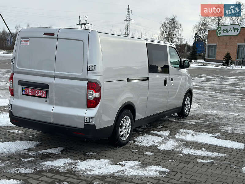Вантажний фургон Maxus e-Deliver 3 2021 в Луцьку