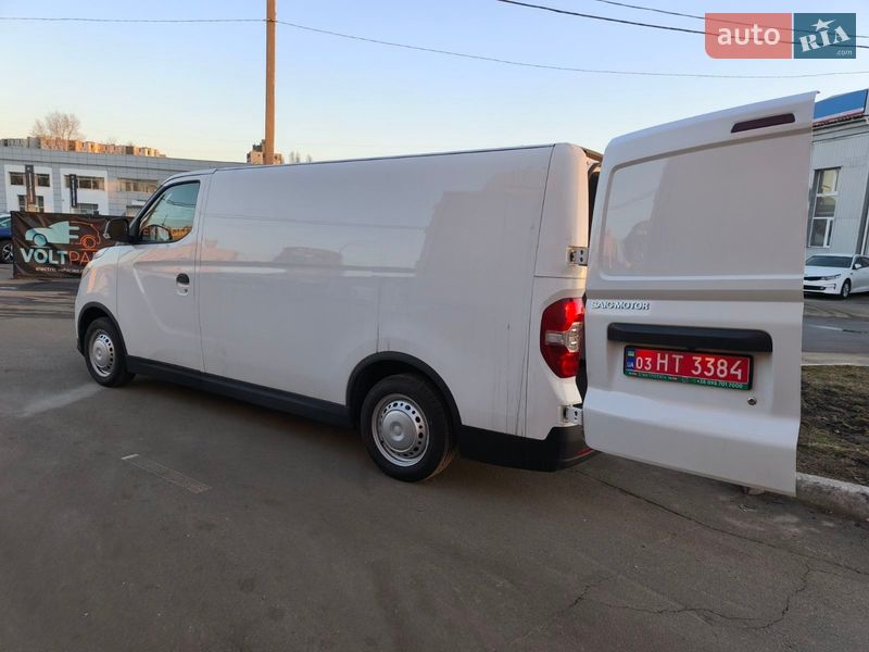 Грузовой фургон Maxus e-Deliver 3 2023 в Киеве