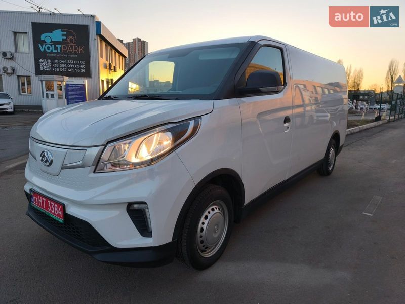 Грузовой фургон Maxus e-Deliver 3 2023 в Киеве