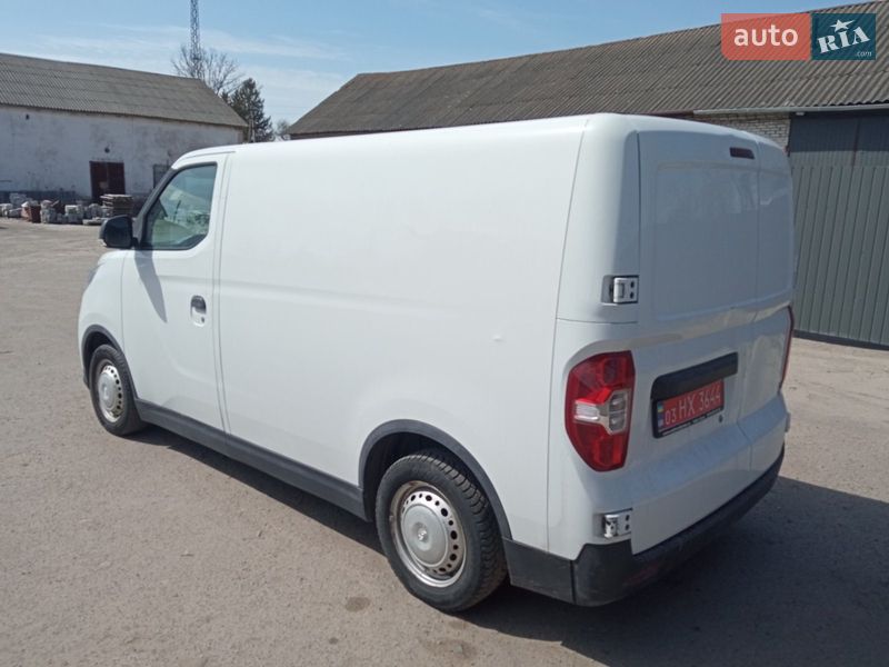 Вантажний фургон Maxus e-Deliver 3 2020 в Радехові фото 8 Вантажний фургон Maxus e-Deliver 3 2020 в Радехові