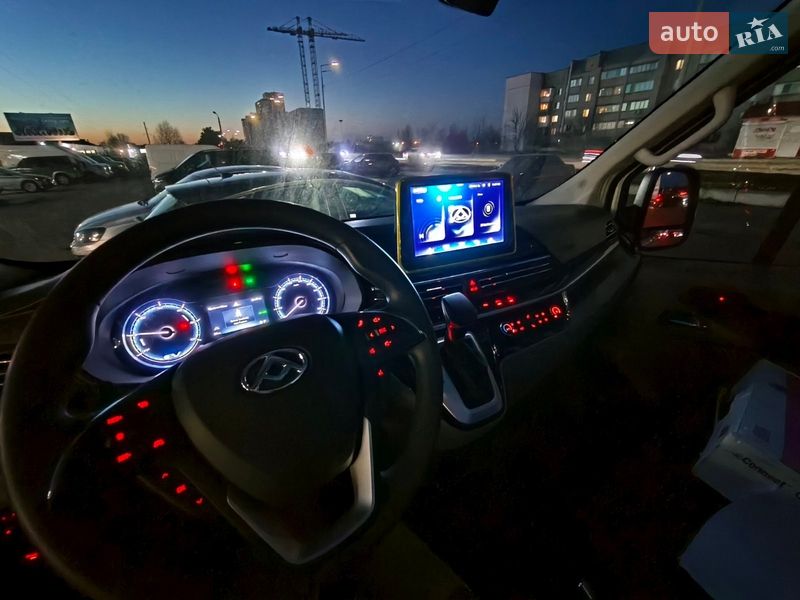 Грузовой фургон Maxus e-Deliver 9 2023 в Киеве