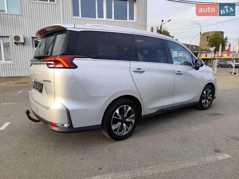 Минивэн Maxus Euniq 5 2020 в Киеве