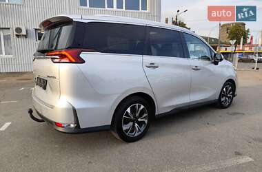 Минивэн Maxus Euniq 5 2020 в 