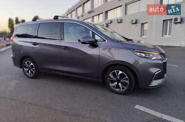 Мінівен Maxus Euniq 5 2021 в Києві