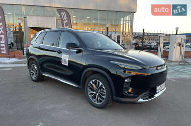 Позашляховик / Кросовер Maxus Euniq 6 2022 в 