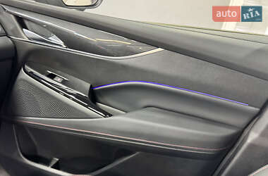 Внедорожник / Кроссовер Maxus Euniq 6 2023 в 