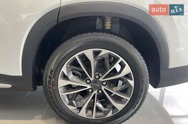 Внедорожник / Кроссовер Maxus Euniq 6 2023 в 