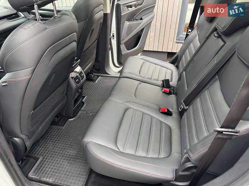 Внедорожник / Кроссовер Maxus Euniq 6 2022 в Тернополе