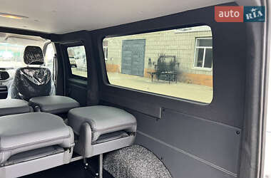 Мінівен Maxus EV30L 2022 в 
