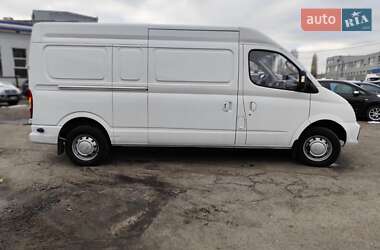 Грузовой фургон Maxus EV80 2019 в 