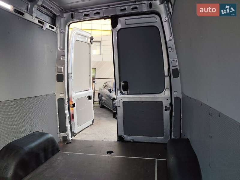Грузовой фургон Maxus EV80 2020 в Киеве