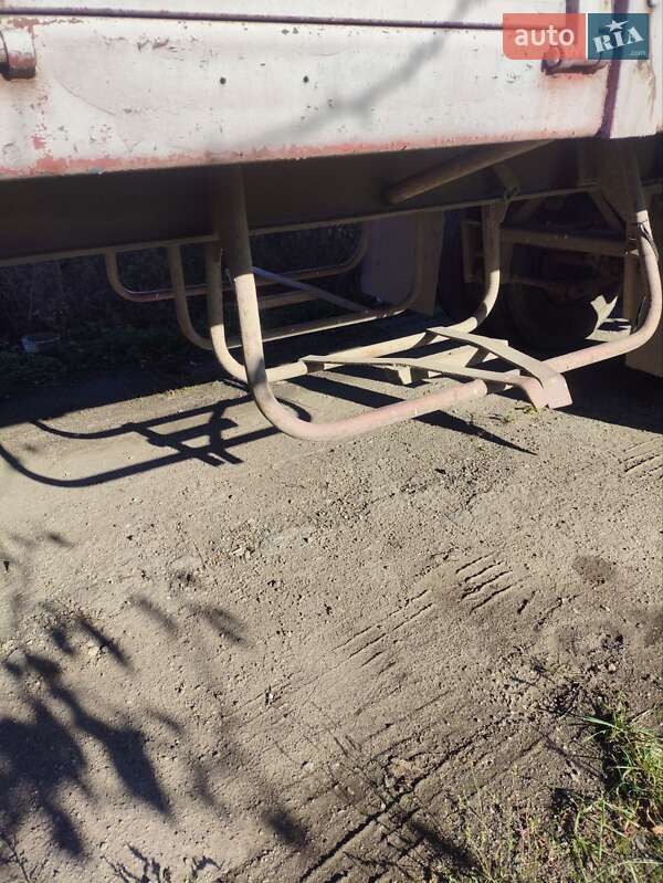 Бортовой полуприцеп МАЗ 2ПН6 1987 в Могилев-Подольске