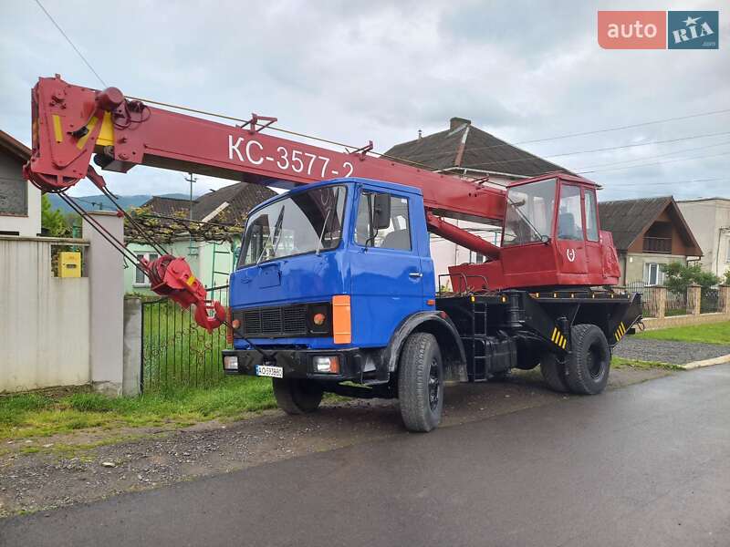 Автокран МАЗ 3577 1989 в 
