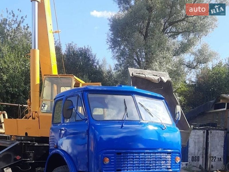 Автокран МАЗ 501 1985 в Львове