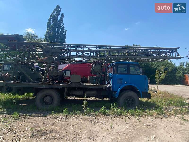 Буровая установка МАЗ 5334 1990 в 