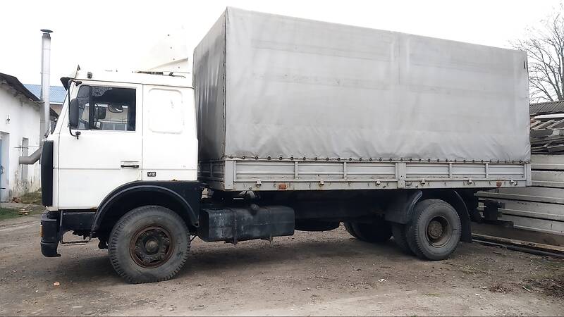 Тентованый МАЗ 53366 2001 в Сарнах