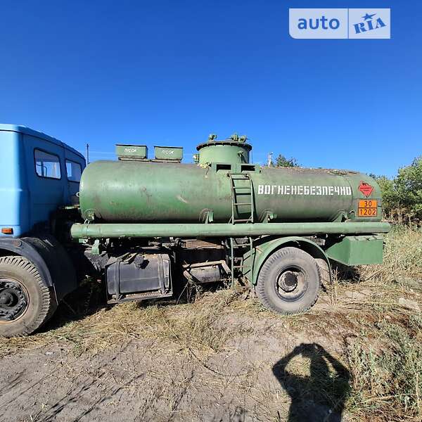 Бензовоз МАЗ 5337 1991 в Первомайске