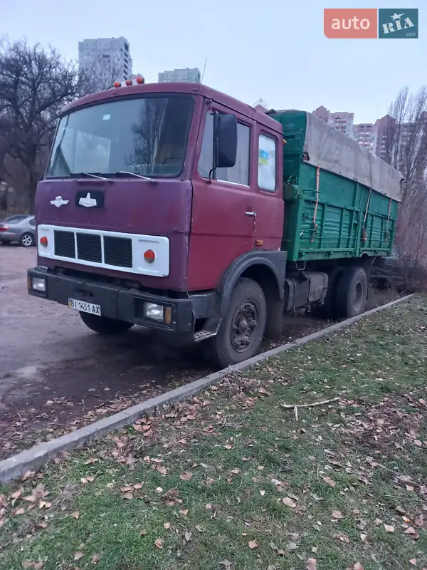 МАЗ 5337 1992