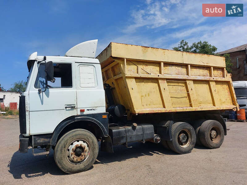 Самосвал МАЗ 551605 2006 в 