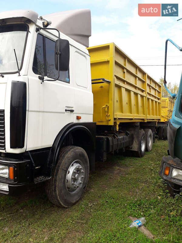 Самосвал МАЗ 551608 2004 в Богородчанах