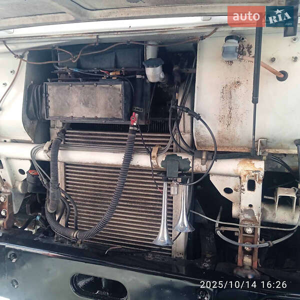 Самоскид МАЗ 555102 2008 в Городку