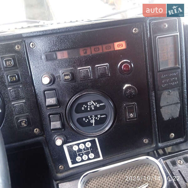 Самоскид МАЗ 555102 2008 в Городку