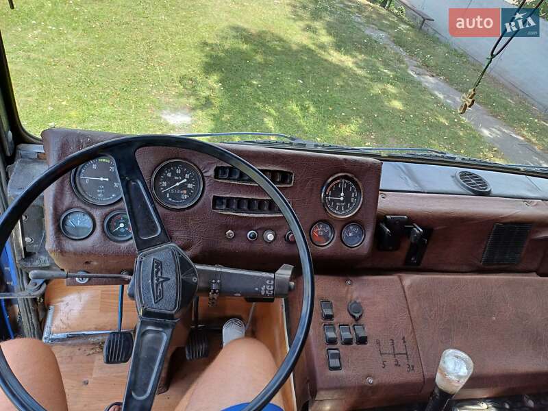 Самосвал МАЗ 5551 1992 в Хороле