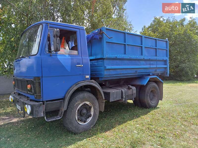 Самосвал МАЗ 5551 1992 в Хороле