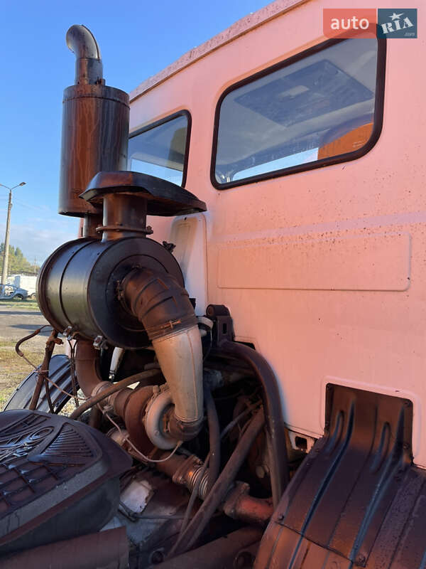 Пескоразбрасывающая машина МАЗ 5571 2009 в Одессе