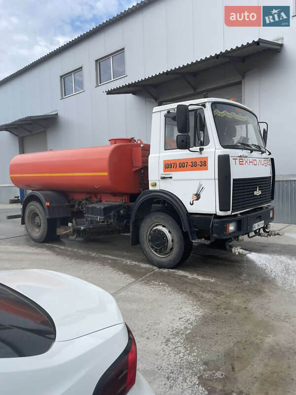 Пескоразбрасывающая машина МАЗ 5571 2009 в Одессе фото 24 Пескоразбрасывающая машина МАЗ 5571 2009 в Одессе