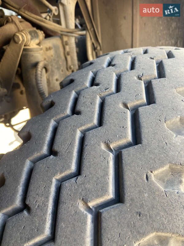 Зерновоз МАЗ 6303 1994 в Софиевке