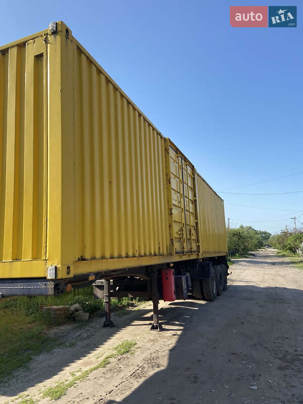 Контейнеровоз МАЗ 8132 2001 в Черкасах фото 2 Контейнеровоз МАЗ 8132 2001 в Черкасах